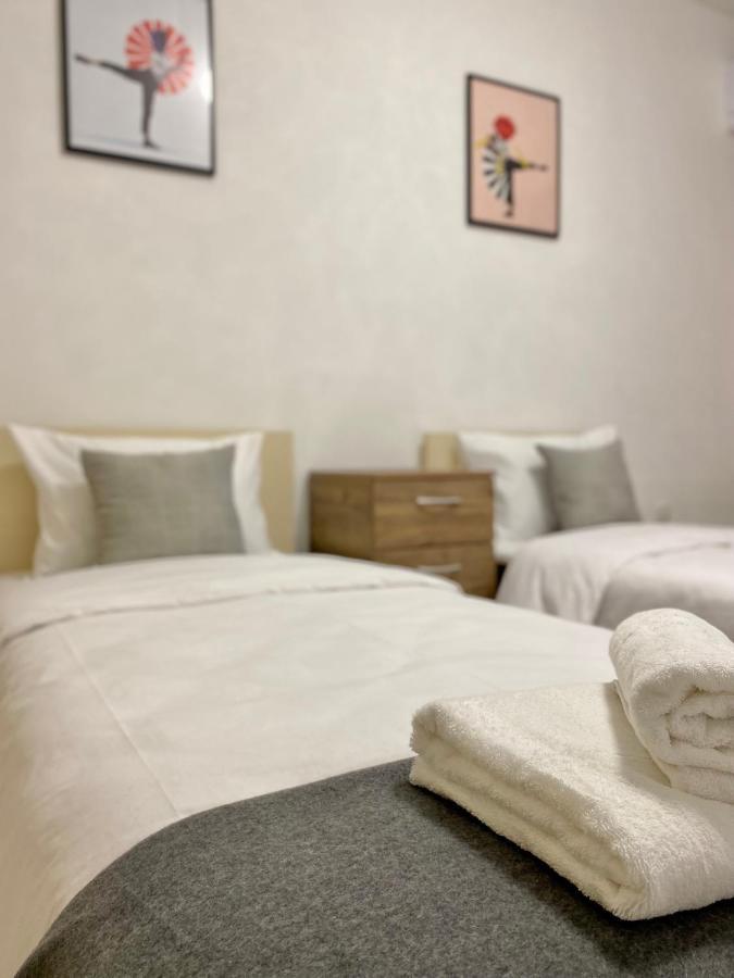 Spacious & Cozy 2 Bed Apartment With Work Space & Fast Wi-Fi Stara Zagora Exterior foto