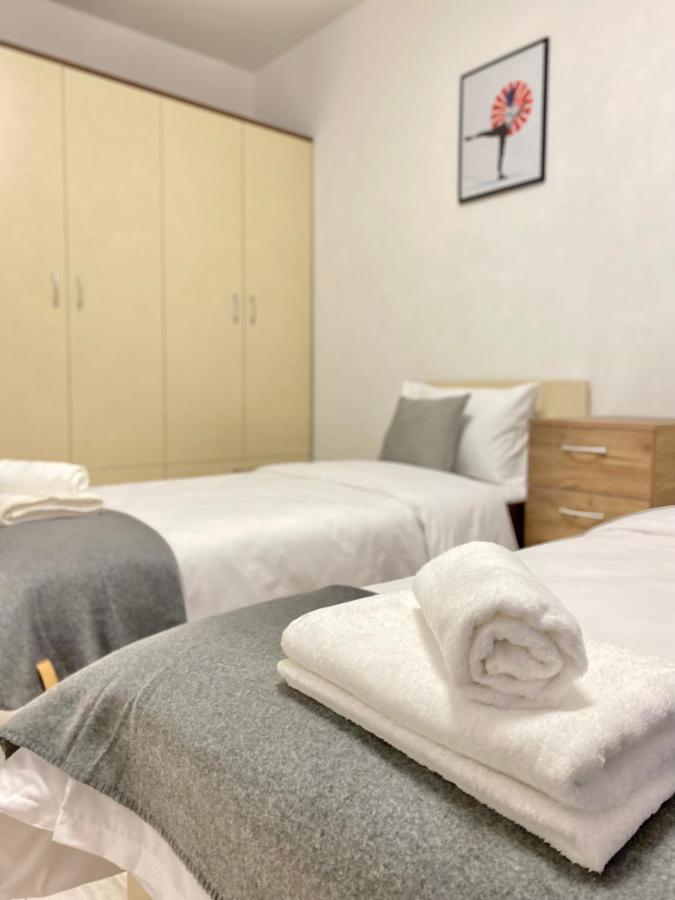 Spacious & Cozy 2 Bed Apartment With Work Space & Fast Wi-Fi Stara Zagora Exterior foto